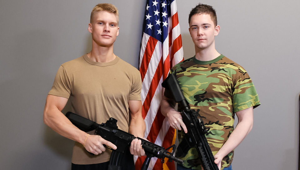 Logan Lane – Blake Effortley